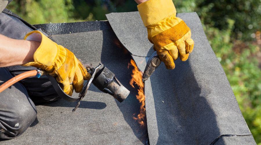 Professional flood damage restoration services in Ashville, OH